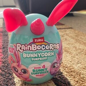 Zuru Rainbocorns Bunnycorn Surprise Egg